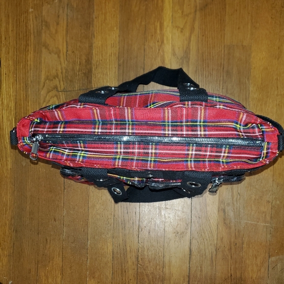 Red Plaid And Grommets Tote Bag - Picture 6 of 10